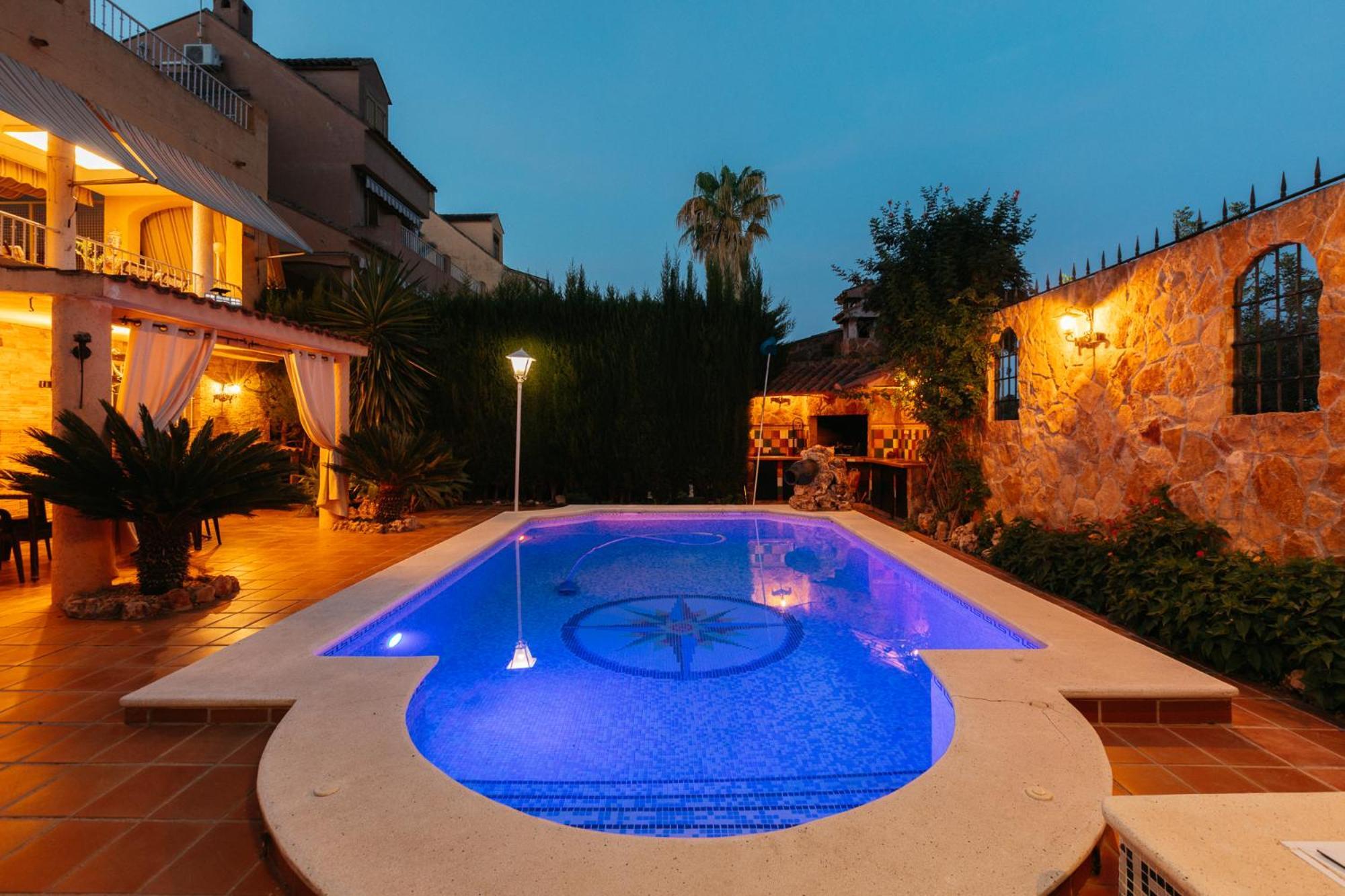 Chalet, Villa Rodeada De Naturaleza Piscina A Doce Klm De Valencia Y 7 Del Aeropuerto Exteriér fotografie