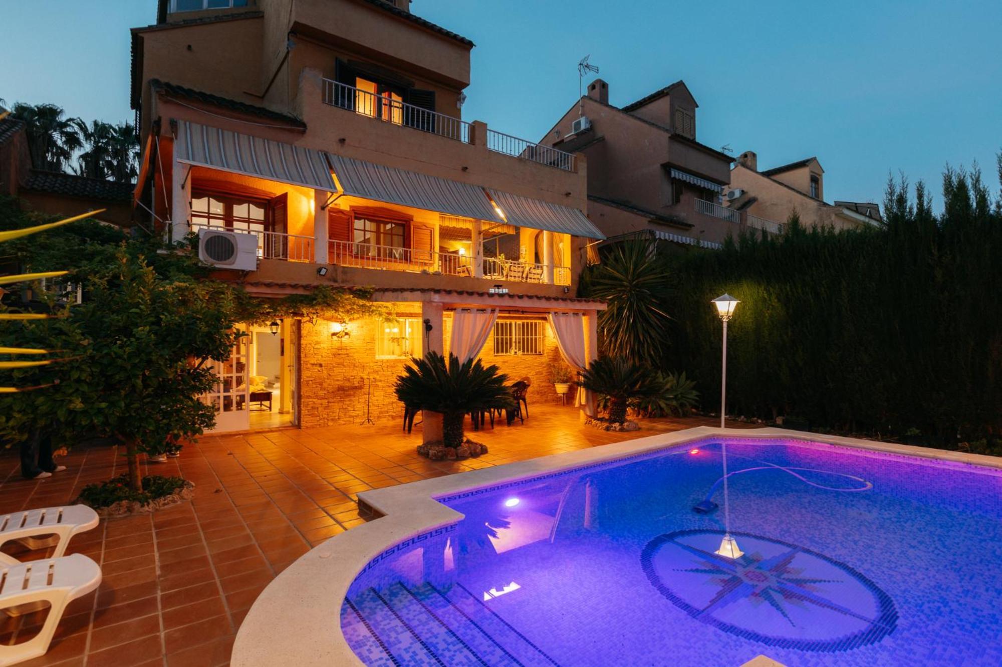 Chalet, Villa Rodeada De Naturaleza Piscina A Doce Klm De Valencia Y 7 Del Aeropuerto Exteriér fotografie
