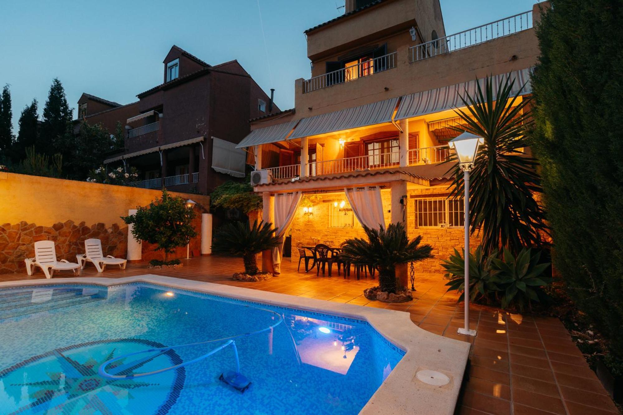 Chalet, Villa Rodeada De Naturaleza Piscina A Doce Klm De Valencia Y 7 Del Aeropuerto Exteriér fotografie